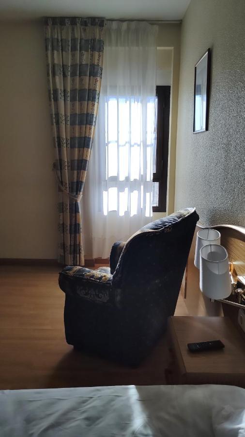 Hotel Ria De Vigo "Tierra De Campos" Becilla de Valderaduey Extérieur photo