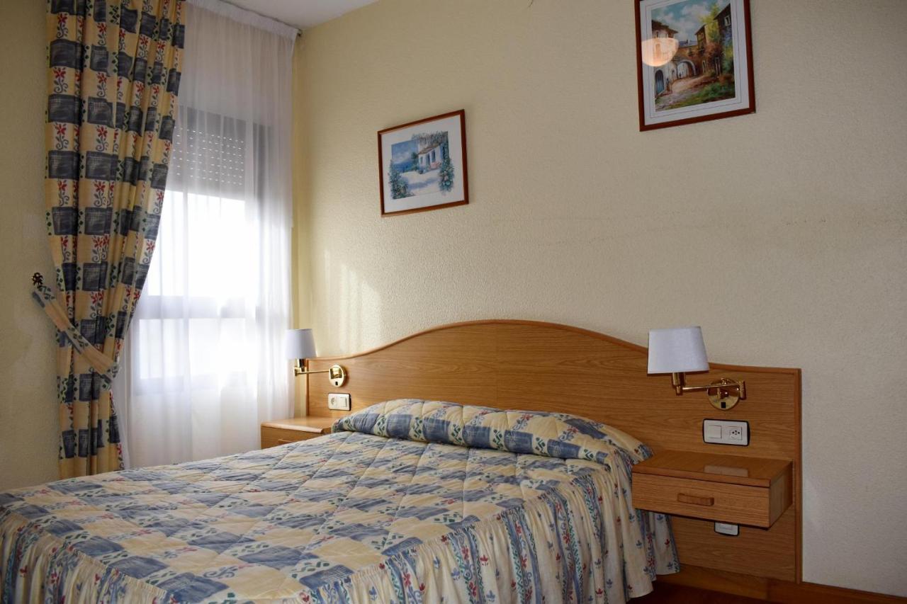 Hotel Ria De Vigo "Tierra De Campos" Becilla de Valderaduey Extérieur photo